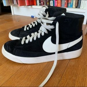 Nike Suede Blazer Mid